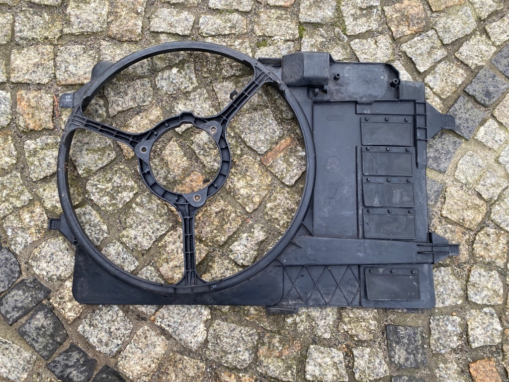 Mini cooper r50 r53 корпус вентилятора 1742-1475577-02 оригінал Ціна