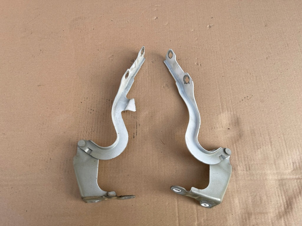 фото №1, Peugeot 308 ii t9 петля капот правый