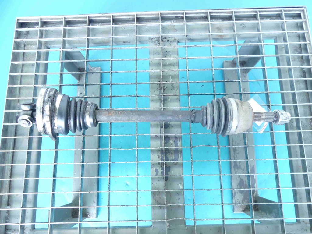 фото №1, Приводной вал левая шарниры fiat doblo i 01-10 1.9d