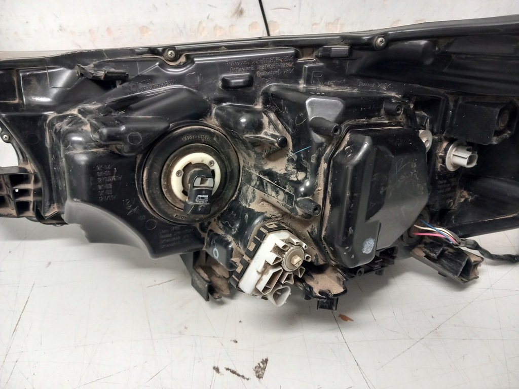 фото №11, Toyota hilux viii 8 лампа передняя правая led oryg!