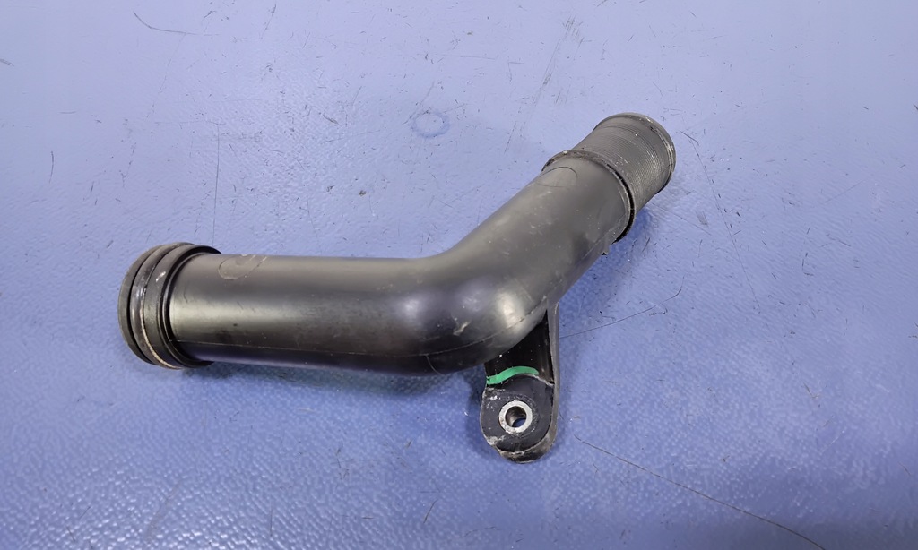 фото №1, Dacia sandero i 1.2 16v труба радиатора 7700111985