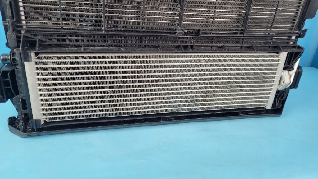 Bmw x3 g01 lci sdrive30i 23r радіатор вентилятор 8686170 9797807 8642747 Оригінал