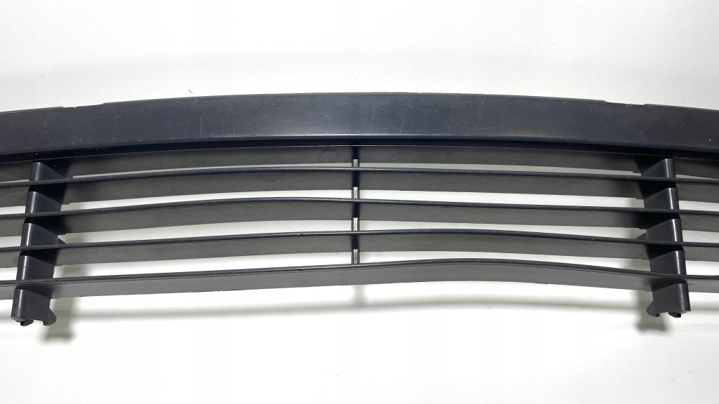 Решётка бампера bmw e36 8165145 Киев