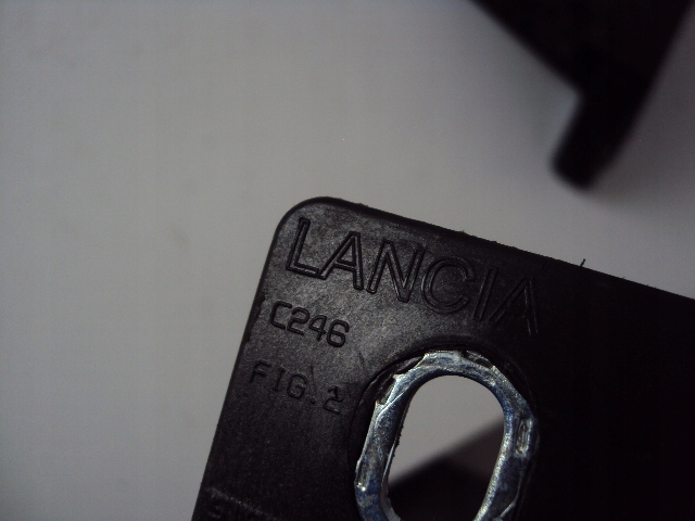 фото №4, Кронштейн насоса abs fiat panda 3