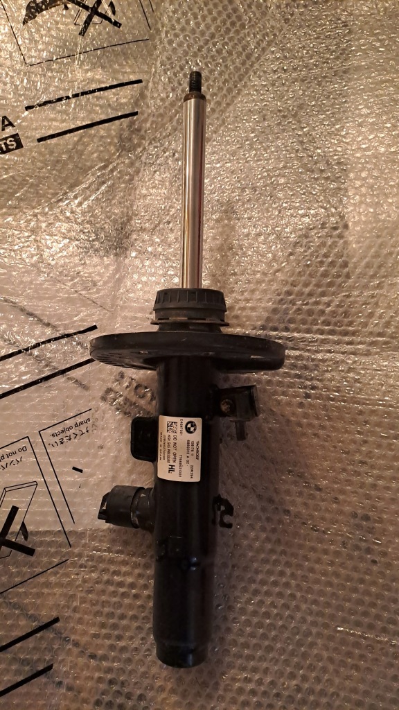 фото №1, Bmw 4 g26 430dx m440ix амортизатор перед лівий 6889313