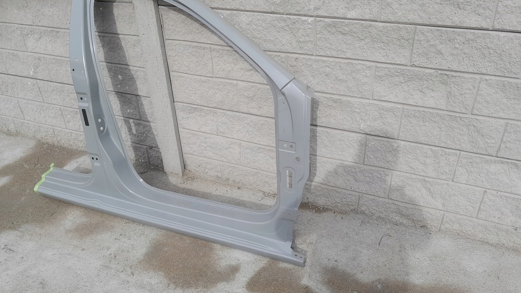 фото №2, Skoda rapid праве обшивка блок двигуна bok рама nowa