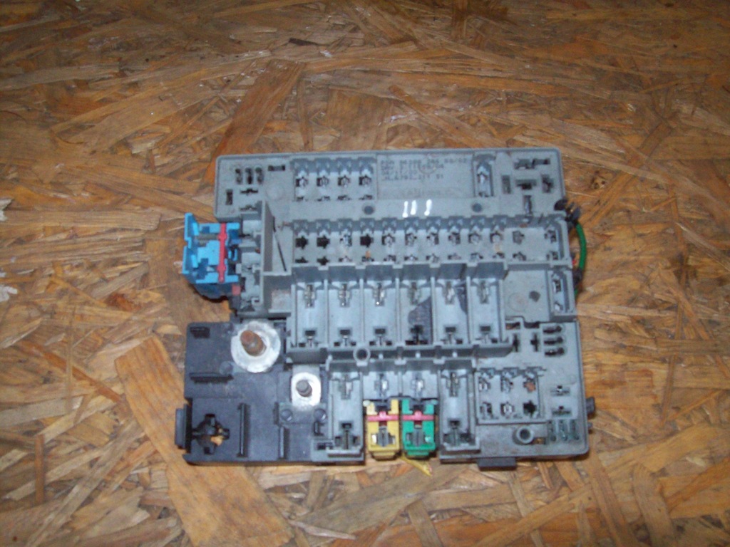 фото №1, Citroen xsara picasso коробка запобіжників