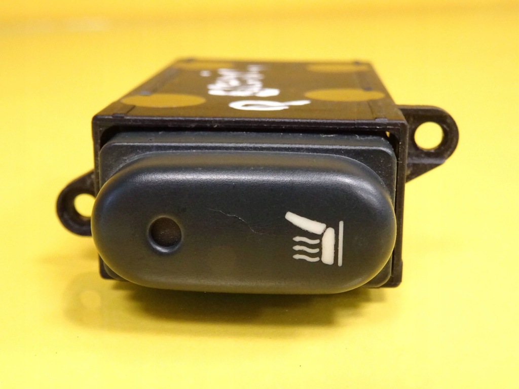 фото №1, Переключатель подогрев сидений правая сторона renault scenic i nr90