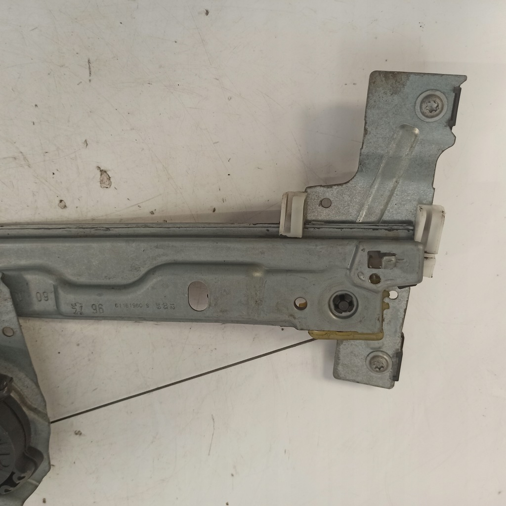 фото №10, Peugeot 207 подъемник стекло левый перед 440787f