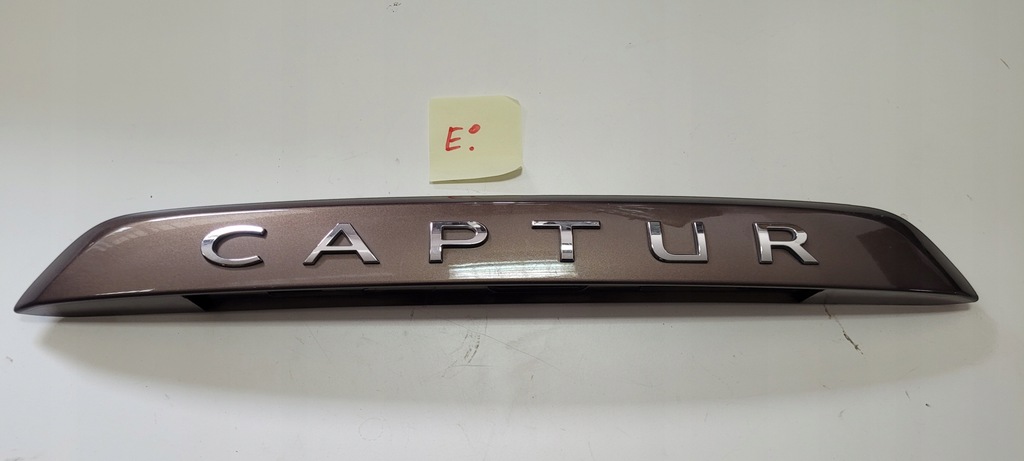 фото №1, Накладка молдинг крышки renault captur i 848101082r