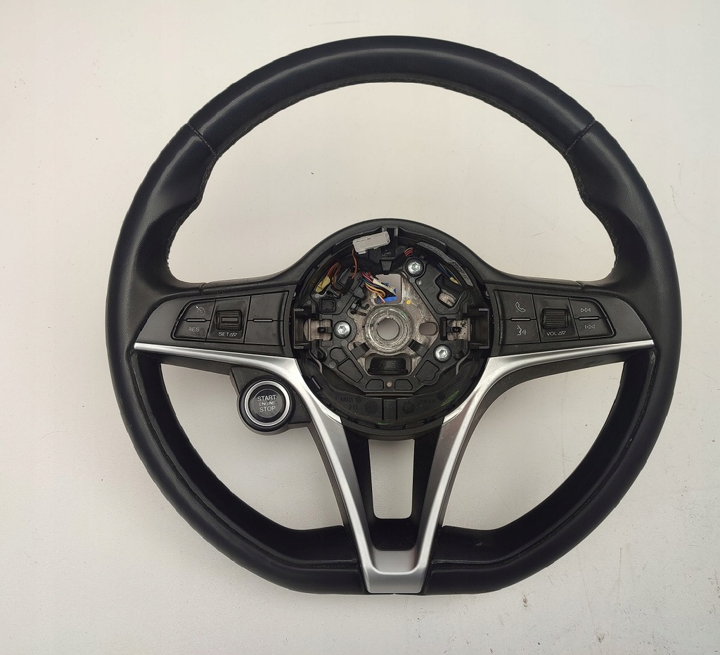 фото №1, Giulia мультифункция воздуховод кожа