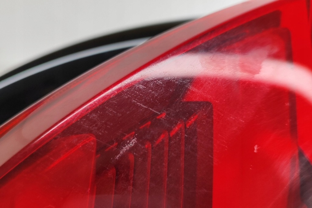 фото №8, Audi e-tron gt задние правое свет задние 4j3945092 электрика 2022 lhd 2