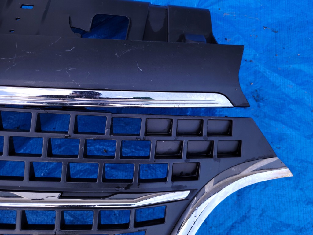 Купить Renault trafic iii | решётка радиатора решётка радиатора хром бампера перед lift 623109004r