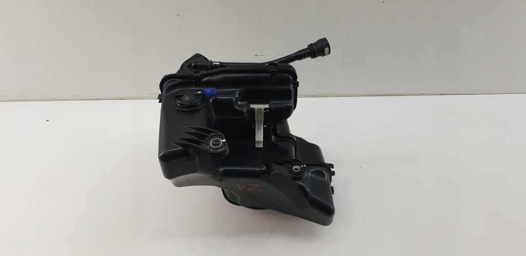 фото №8, Бак насос adblue vw caddy iii 3 2k0 lift 15-20 2k5131877a 5q0131969c