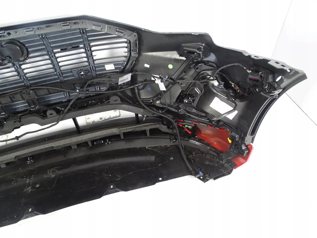 фото №7, Бампер перед передний audi q8 e-tron 4ke s-line