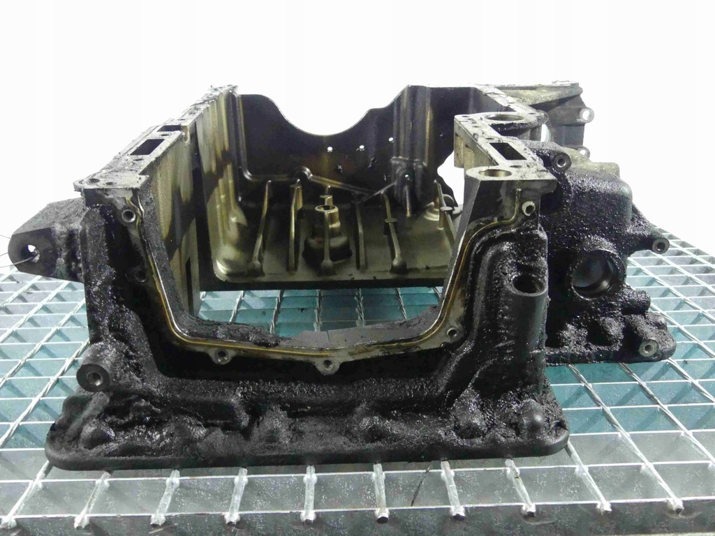 фото №6, Піддон масляна audi a8 d3 4.0 tdi 275km, 057103603n