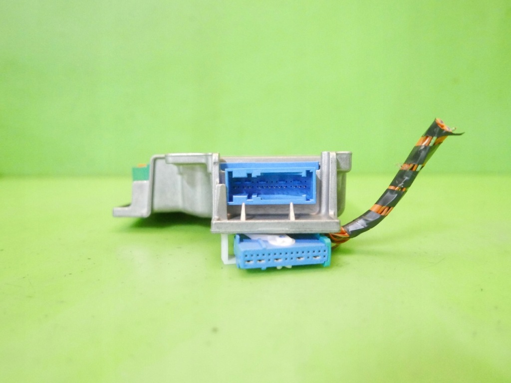 фото №7, Модуль датчик подушка безопасности 13170589 opel vectra c gts 2.2 16v z22yh