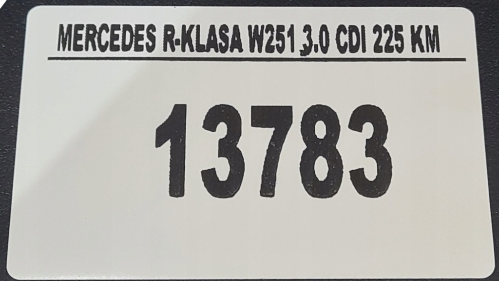 Накладка молдинг порог перед правый mercedes w251 a2516800035 Оригинал