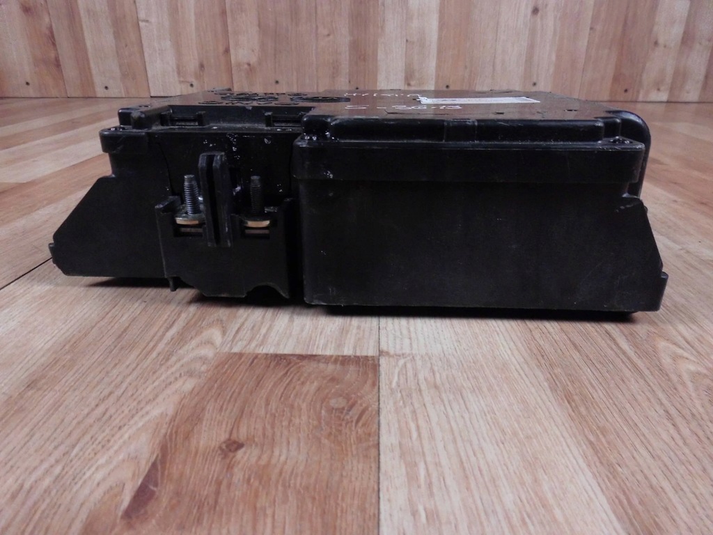 фото №7, Kia soul ev 2015-2019 коробка реле блок керування акумулятора 37514e4050