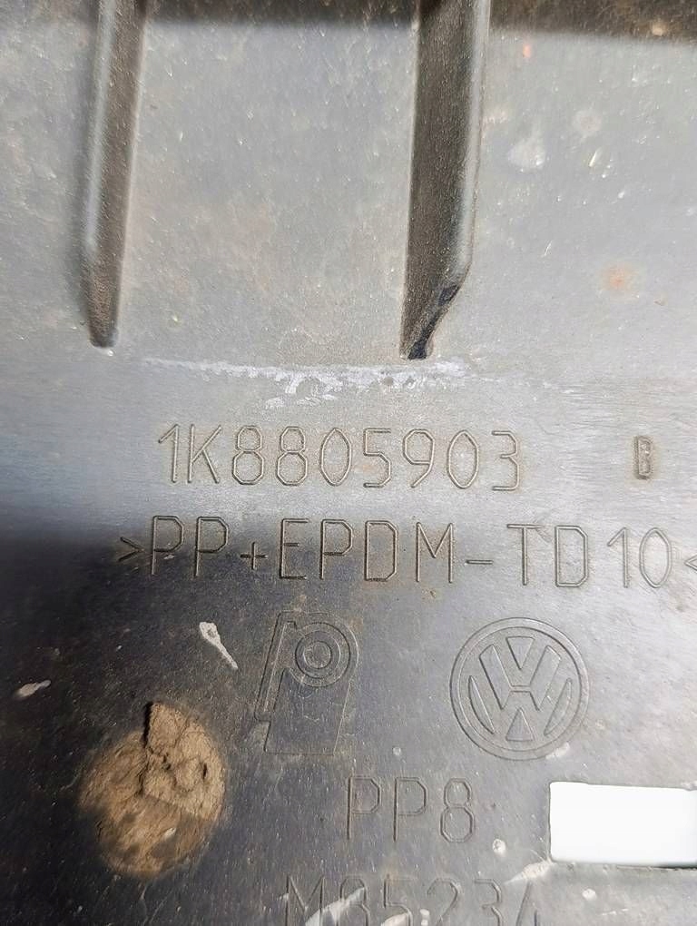 Volkswagen scirocco 3 08-13 спойлер накладка бампера перед 1k8805903 с Разборки