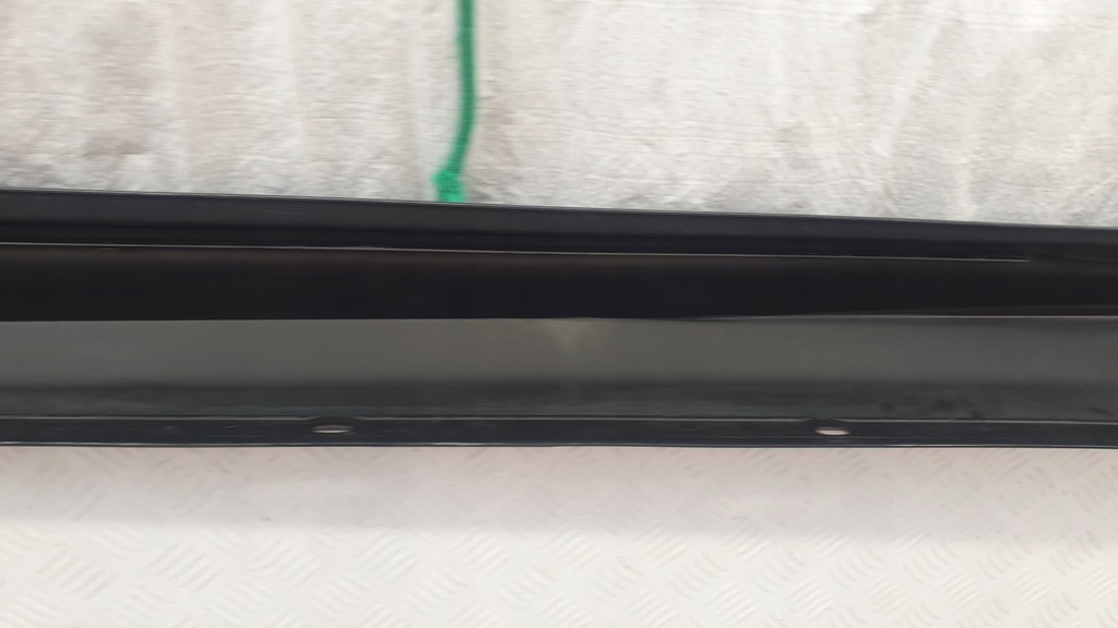 фото №13, Bmw 8 g16 m-pakiet молдинг порог правая