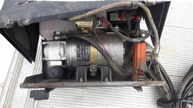 фото №6, Iveco daily iv 14-19r подъемник гидравлическая dhollandia