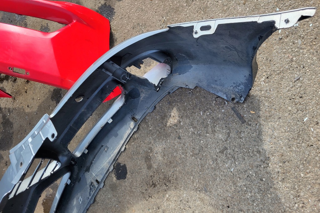 Бампер передній перед alfa romeo 147 рестайлінг  оригінальний номер Київ