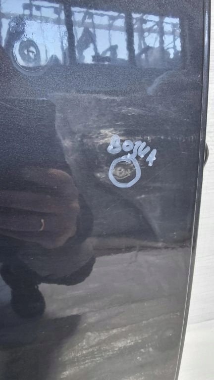Дверь задний правое  opel antara коплектная Доставка