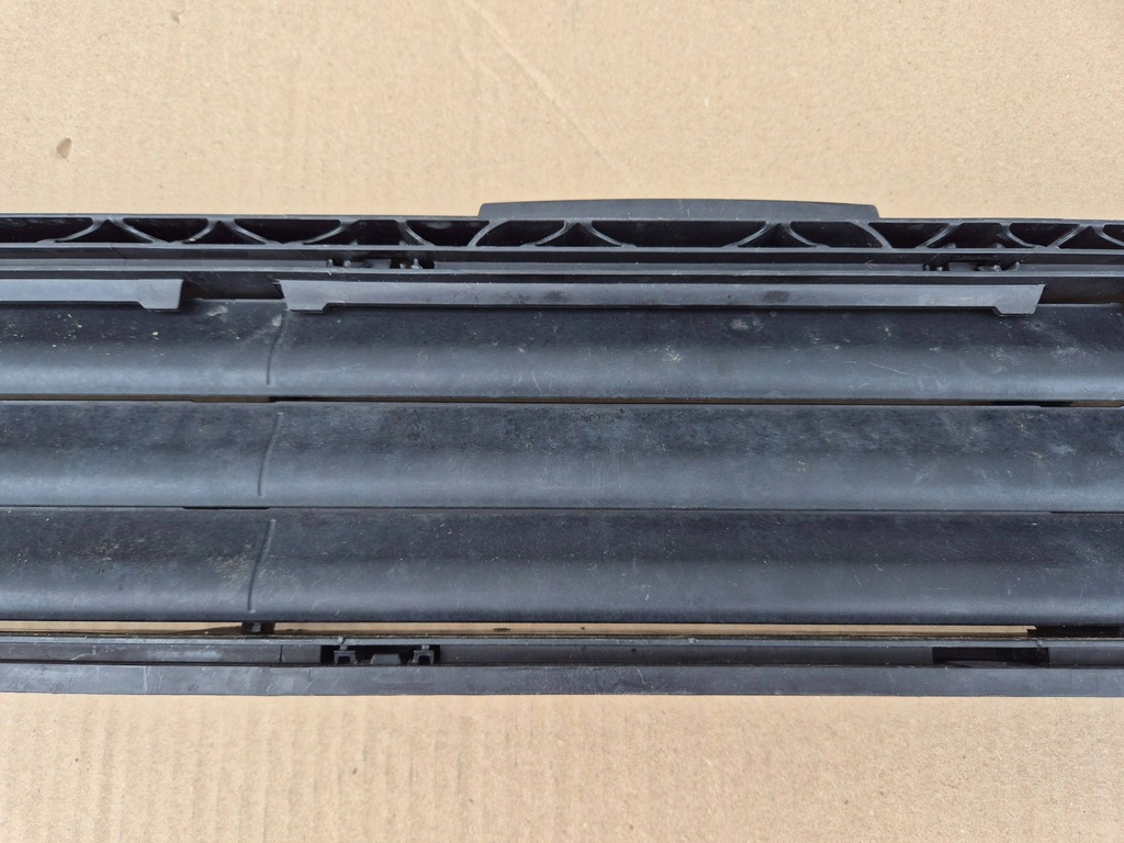 фото №5, Audi e-tron 19- жалюзі впуск повітря інтеркулер 4ke121223