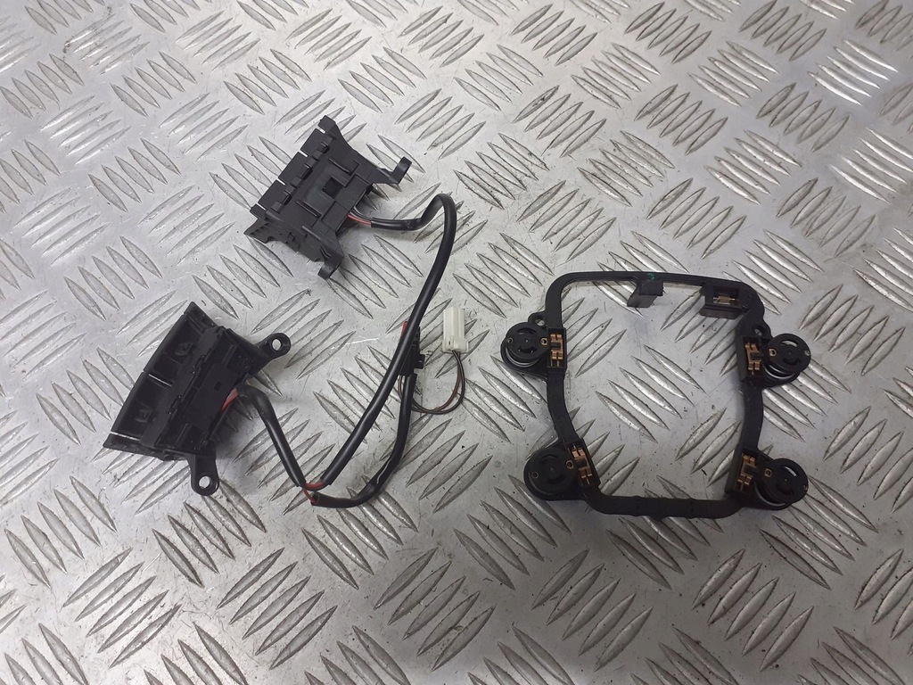 фото №3, Перемикачі радіо керма ford focus mk2