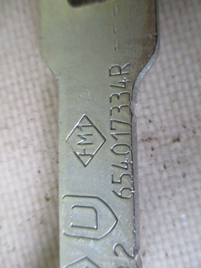 фото №14, Петля капот правый dacia dokker 12r- 654001891r 654017334r