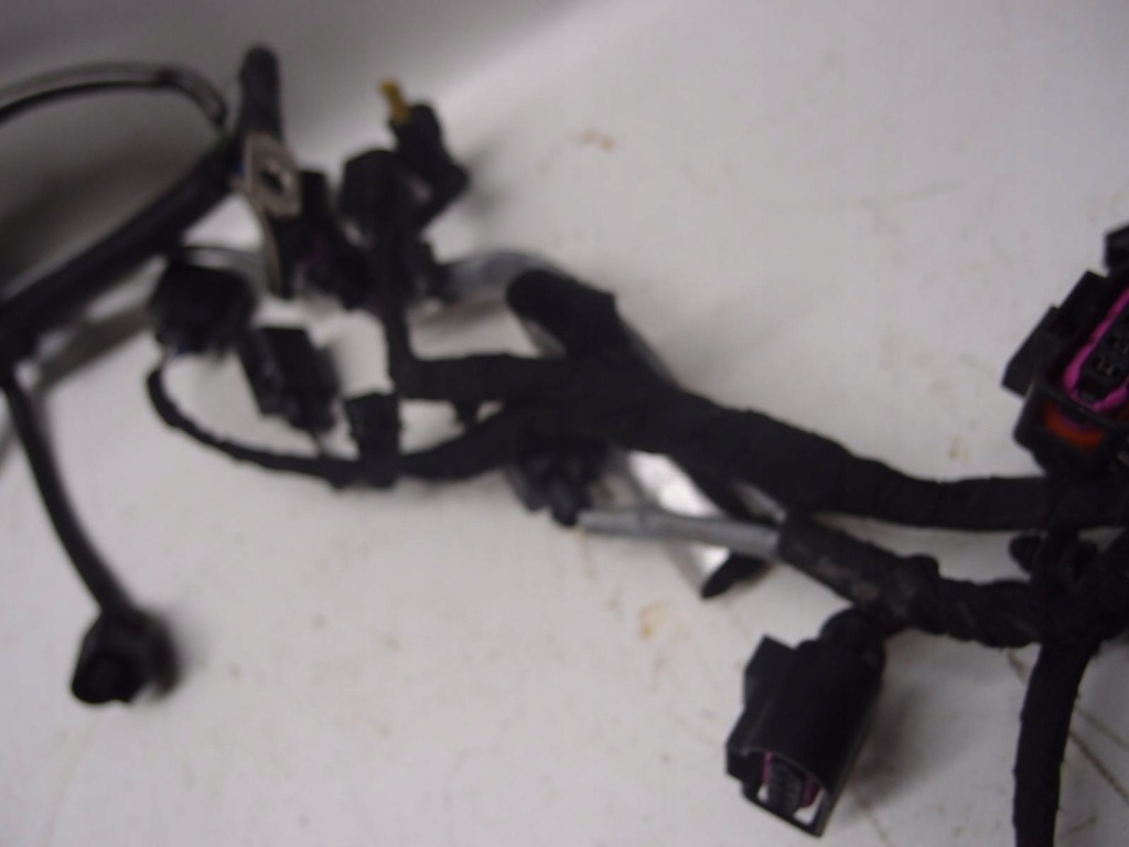 Жгут электропроводка двигателя vw golf vii 1.0 tsi 04c972627p Цена