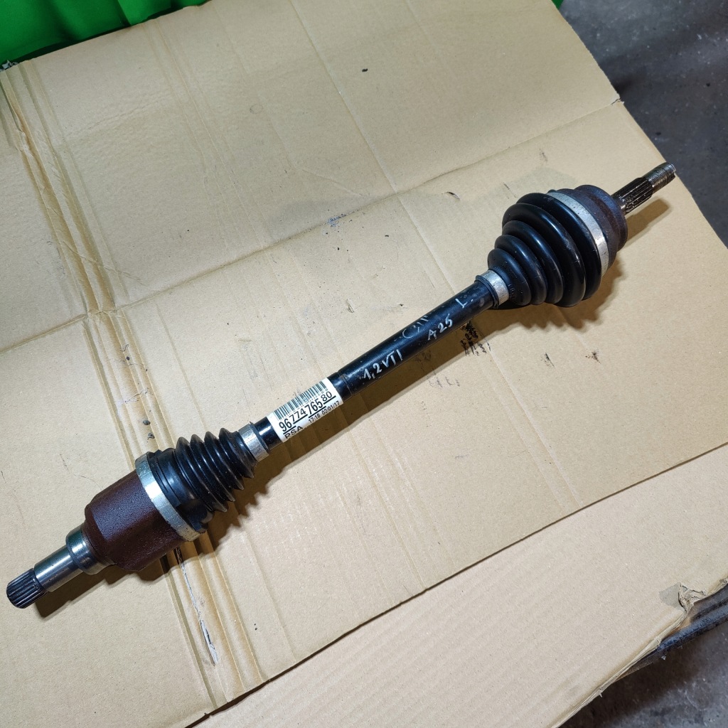 фото №1, Citroen c3 iii 1.2 vti привідний вал ліва 9677476580
