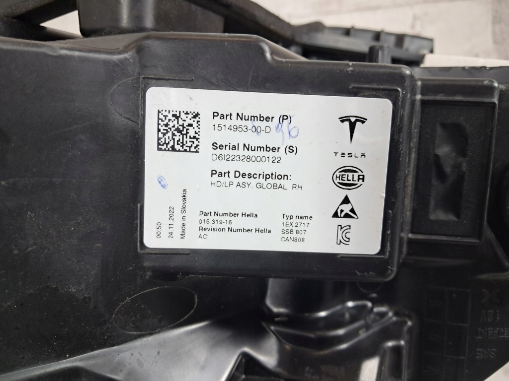 Tesla 3 y рестайлинг  фара правый перед передняя full led 1514953-00-d Доставка