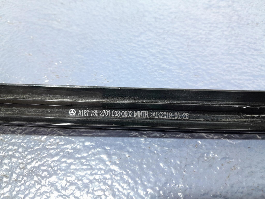 фото №7, Mercedes gle w167 молдинг уплотнители задняя задняя левая a1677352701