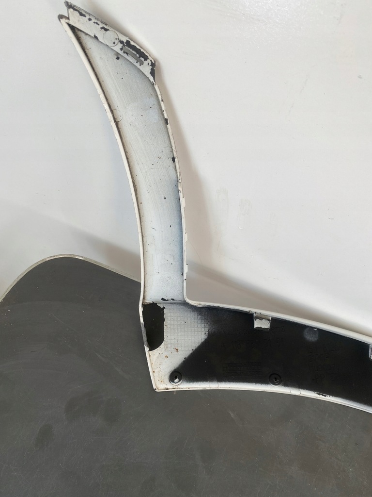 фото №6, Молдинг бампера левая mercedes cla 118 amg