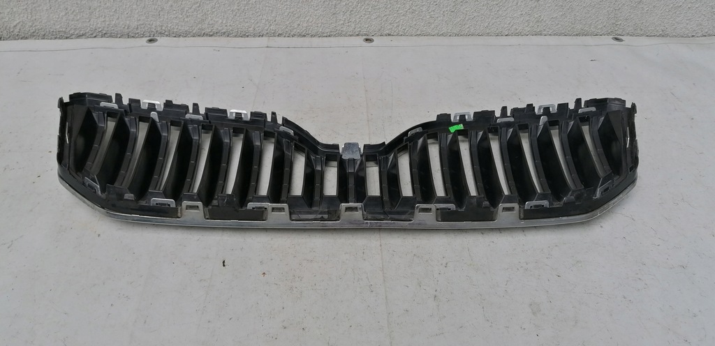 фото №9, Skoda yeti lift 13r- решётка радиатора решётка радиатора 5l0853668a