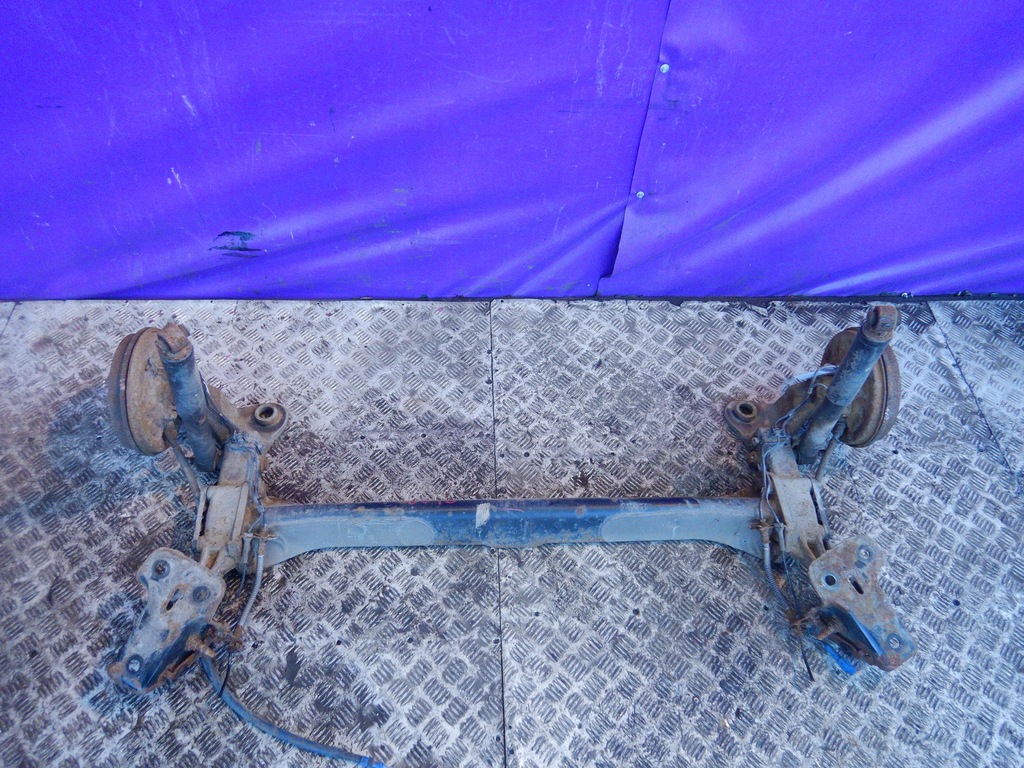 фото №1, Peugeot 1007 05- oś задняя балка подвеска задняя