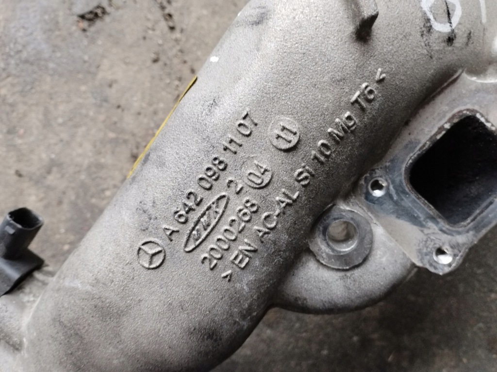 фото №14, Mercedes w639 труба дросельна заслінка 3.0 350cdi 642