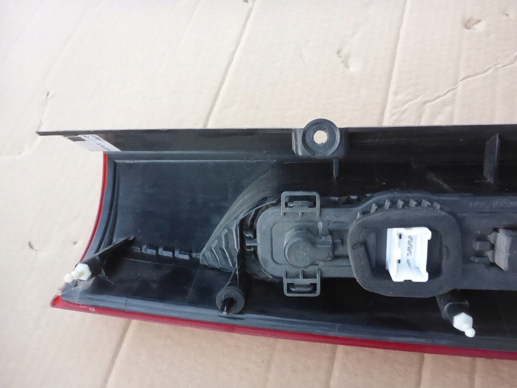 фото №10, Renault kangoo ii lift задня права кришка багажника оригінал