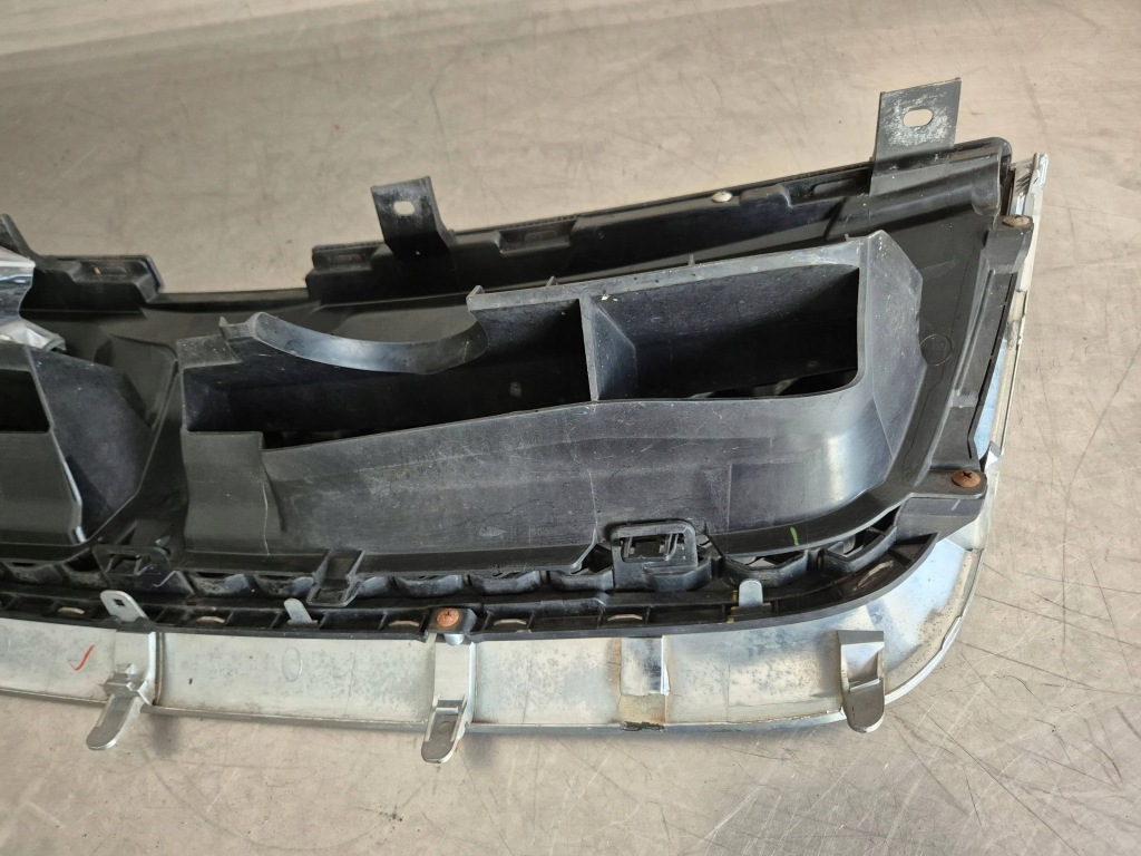 фото №11, Suzuki grand vitara ii lift решётка радиатора решётка радиатора 7174377k0 71742-77k0