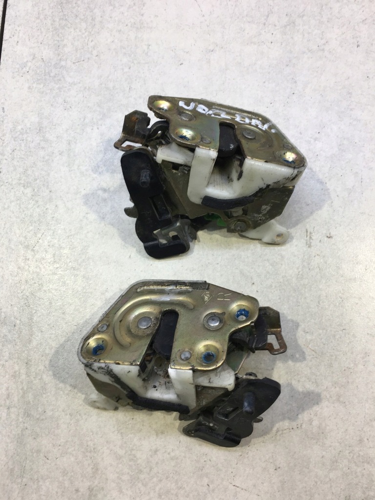 фото №3, Замок двері задня комплект space wagon ii