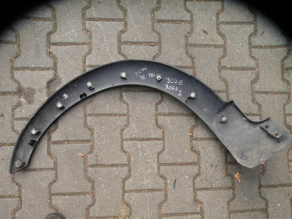 фото №7, Volvo xc70 01-06 молдинг накладка крыла правый перед blue