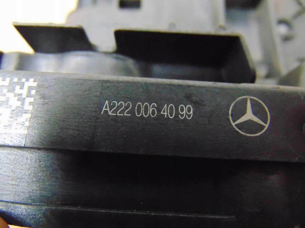Замок cent. дверей правий задній mercedes w205 a2220064099 Київ