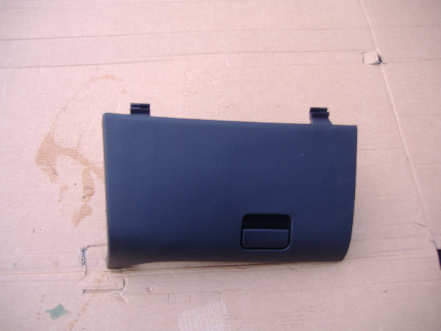 фото №1, Mitsubishi space star ii бардачок пасажира кришка