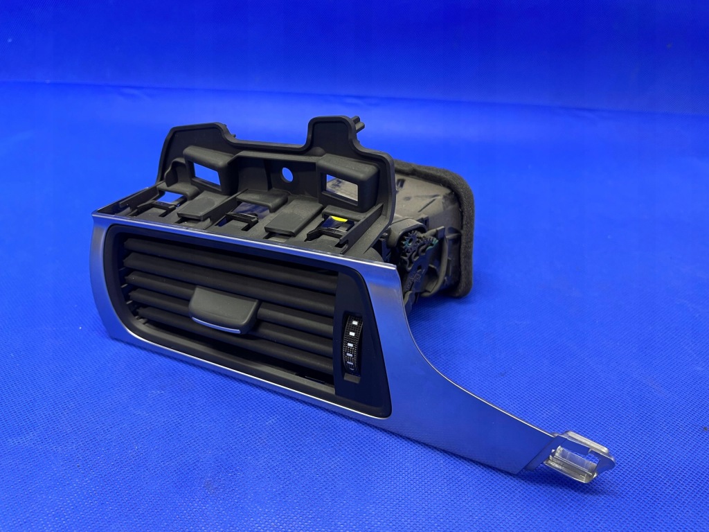 фото №1, Audi a6 c7 решётка обдув воздуха левая 4g1820901