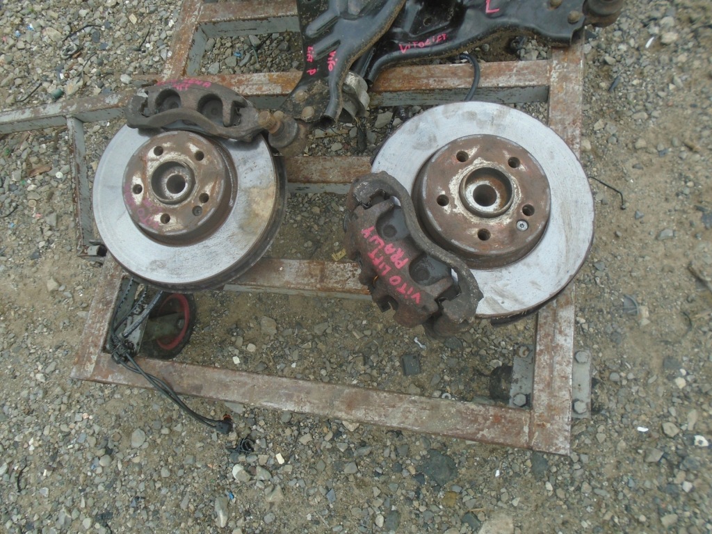 Купити Mercedes w639 vito ступиця поворотний кулак перед рестайлінг  2.2