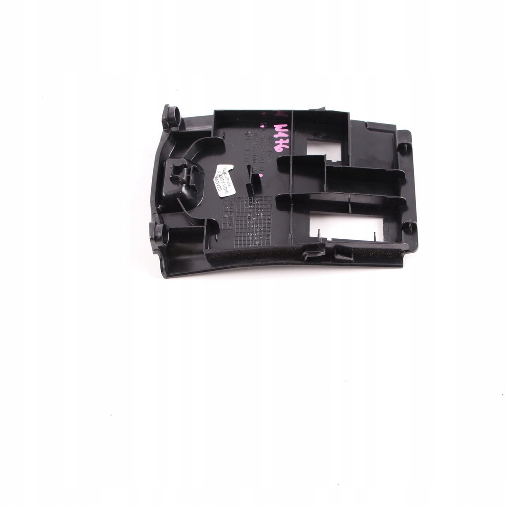 фото №11, Mercedes w176 w246 защита заглушка панель разъём usb aux czarna a2468230411