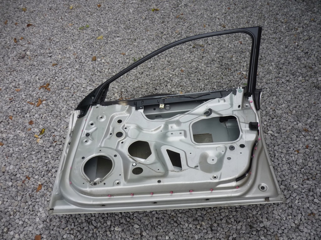 фото №13, Дверь правый перед audi a4 b6 ly1x bez коррозия оригинал