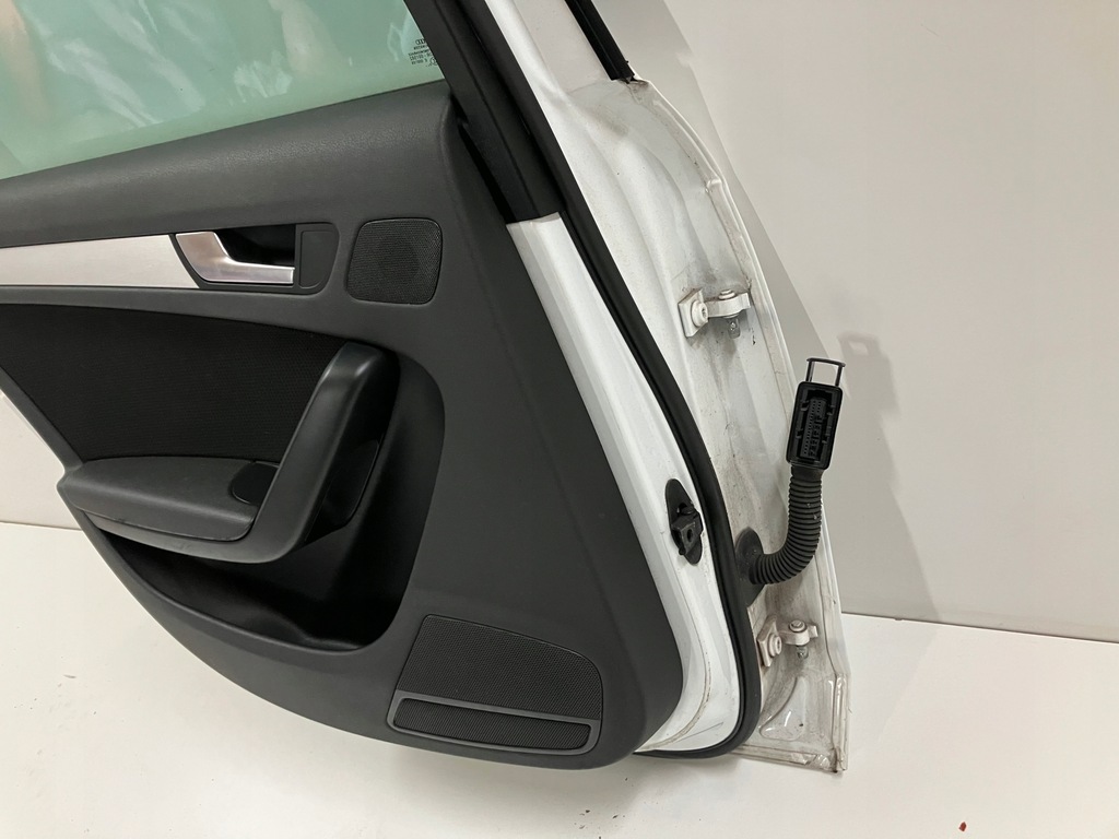 фото №7, Двері лівий задня ліва задні ly9c audi a4 b8 sedan